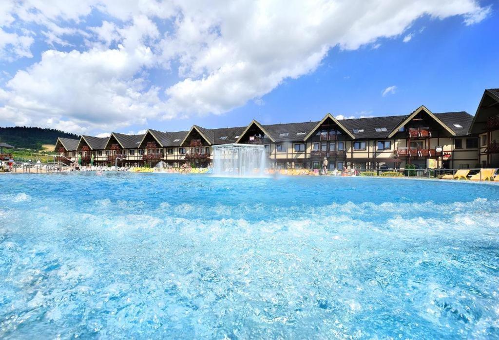 Apartman Liptov - Hotel Bešeňová Exteriör bild