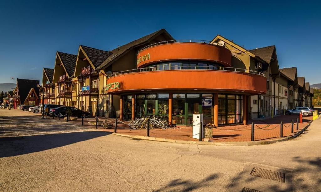 Apartman Liptov - Hotel Bešeňová Exteriör bild